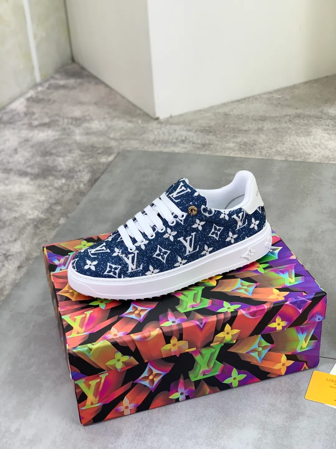 Men's men's shoes💰P520💰[New model]🆘High quality cowhide [Louis Vuitton]LV official website latest model🎁casual and fashionable men's shoes👟hot style💥simple and elegant style, exclusive for trendy men. Unique official website latest brand elements👑original decoration, fashionable and generous, the fabric is made of original denim➕comfortable and breathable mesh lining➕cow leather feet ✅The official website specifies wear-resistant casual outsole, the classic model is taken in real life🎬Color: 6️⃣colors available😍Number of codes: 38-44 Full set of packaging